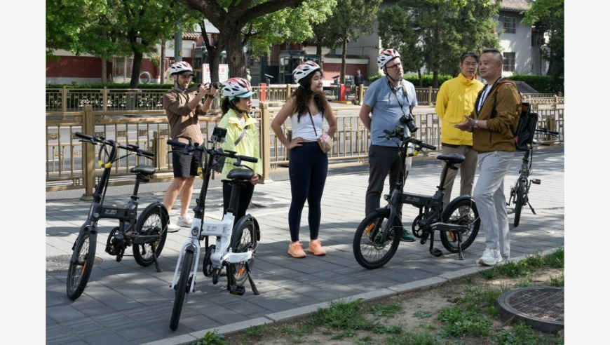2025澳门免费精准资料网站,董明珠暗讽有人靠炒高股价成了首富,国产化作答解释落实_基础版V2.39